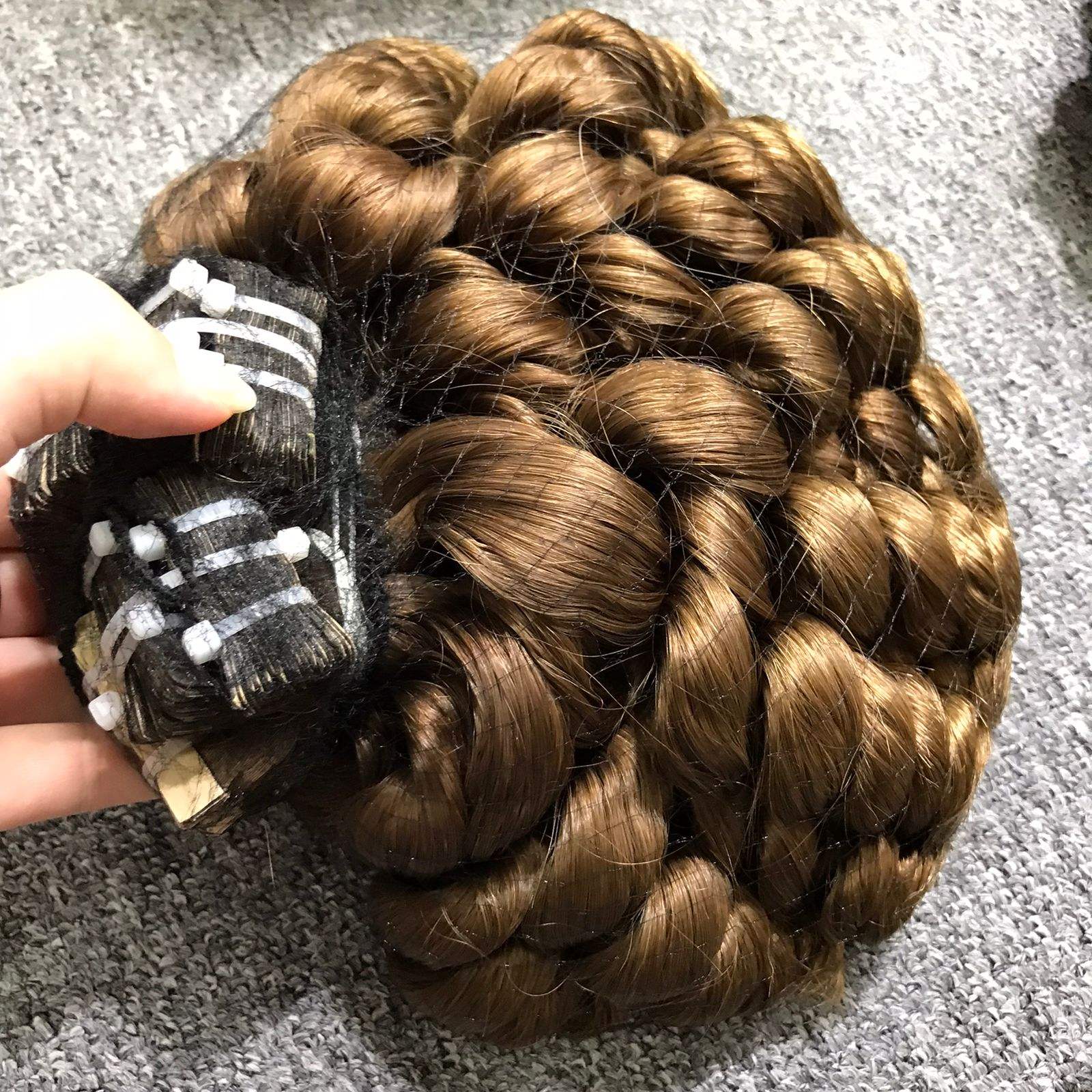 สีน้ำตาล