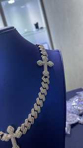 สร้อยคอแบบ Cuban Link ประดับเพชร VVS Moissanite เงินแท้ 925 สไตล์ฮิปฮอป สำหรับผู้ชายและผู้หญิง - Product Image 2