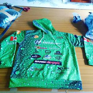 Vente chaude de haute qualité doux Spandex Polyester à manches courtes Sublimation hommes éruptions cutanées maillots de bain nouveau Gym Rash Guard - Product Image 5