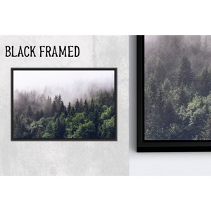 Tableau sur toile Forêt Brumeuse : Impression de paysage naturel pour une décoration murale élégante, 1P Blackframedcanvas - Product Image 1