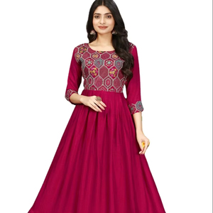 ชุดเดรสผ้าไหม Vichitra ของแท้สำหรับงานปักคอดีไซน์เก๋ทรงสูงความยาวถึงพื้น - Product Image 1