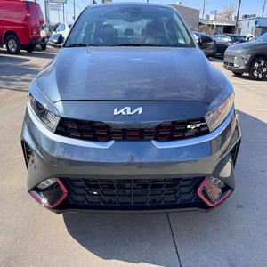 Kia Forte GT-Line Usado del 2023 - Product Image 1