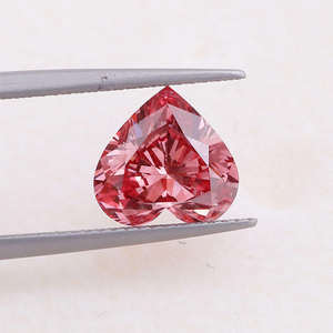 4.0 CT VS1-VS2 diamants en vrac de couleur rouge taillée en coeur cultivés en laboratoire certifiés par IGI avec certificat - Product Image 4