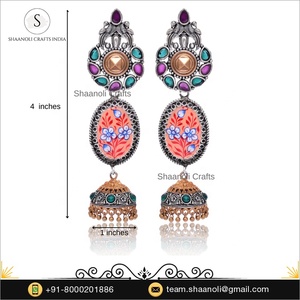 Boucles d'oreilles longues en argent oxydé, faites à la main en Inde, pour les fêtes, peintes à la main, argent bicolore, bijoux anciens, à porter par les femmes - Product Image 5