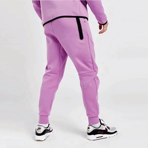 Athleisure Ropa de gimnasio personalizable para hombre Chándal deportivo de moda Chaqueta con capucha y cremallera alta y Jogger para HOMBRE - Product Image 3