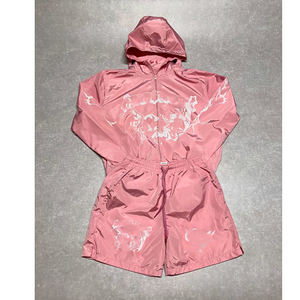 Venta al por mayor de chándales de nailon personalizados para hombre tiras reflectantes chaqueta con cremallera pantalones cortos conjuntos de Jogger con capucha de poliéster al por mayor con capucha - Product Image 5