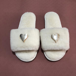 Wholesale <b>Cheap</b> Stock Women's Heart-Shape Indoor Warm Light Weight Fur for Non-slip EVA Outsole Plush Design Valentine's - Product Image 2