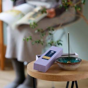 ธูปหอมจัสมิน โลว์สโมค 20 กรัม - Product Image 2