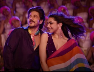 Bollywood Indio más vendido Faux Georgette Impresionante Impreso Fancy Ethnic Wear Saree Trendy Export Última ropa de fiesta exclusiva - Product Image 3