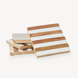 จานรองแก้วไม้ธรรมชาติที่ทนทานเป็นที่ต้องการสูงสำหรับการป้องกันและตกแต่งโต๊ะในระยะยาวสำหรับ2025คริสต์มาสสินค้าให้เป็นของขวัญ - Product Image 1