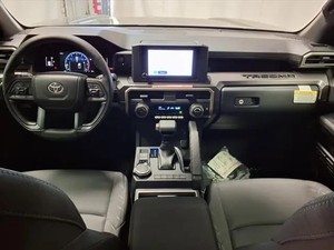 SUV de taille moyenne ultra-luxueux 2024-205, automatique, 4x4, double cabine, 7 places, bon état, prêt à l'exportation - Product Image 5