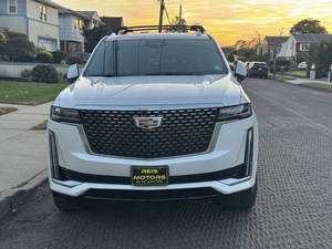 Usado 2022 Ca-d-illac Escalade Premium Lujo - Product Image 2