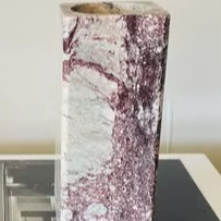 حامل شموع عمود رخامي برفيري عتيق إيطالي ، ديكور رخامي أنيق ، تصميم أنيق وصفي - Product Image 1