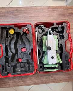 Estación robótica Leica Total Station TS 11 disponible para la venta en buen estado - Product Image 2