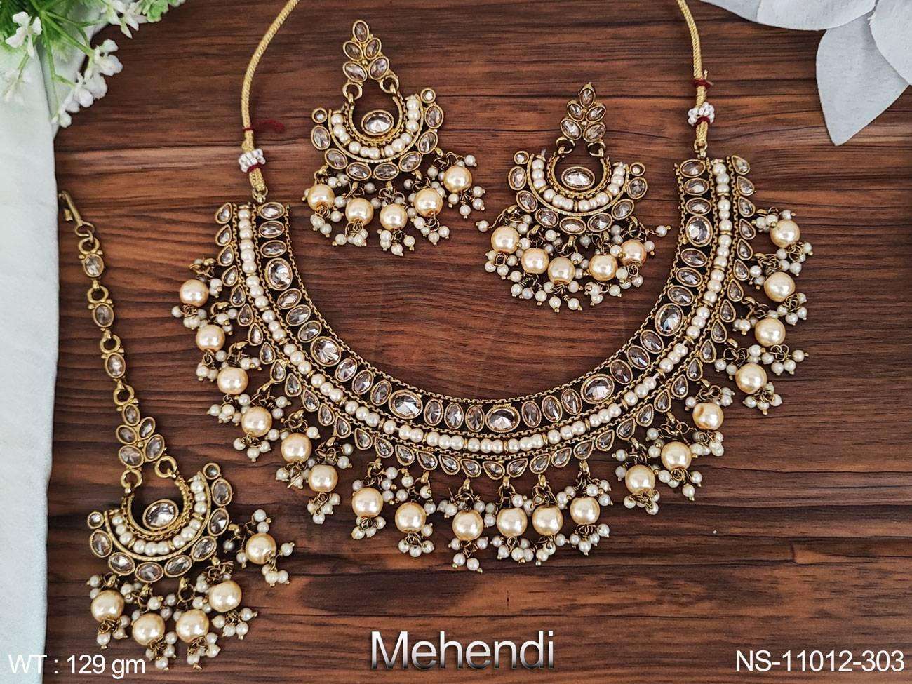 ไข่มุกไข่มุก