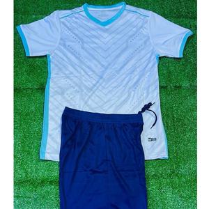 Nouveaux maillots de football bon marché de conception de qualité supérieure/ensemble de maillots de football de promotion à vendre/uniformes de football de n'importe quelle couleur pour les hommes - Product Image 2