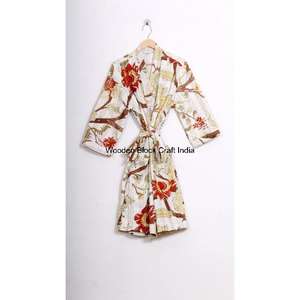 Veste courte en coton pur 100% faite à la main, style kimono, matelassée Kantha, motif floral bohème, robe avec ceinture à nouer, douce, hiver, automne, plage - Product Image 1