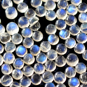 Pierre de lune arc-en-ciel naturelle AAA ronde 10mm Cabochon dos plat-Pierre de lune arc-en-ciel ample bleu Flashy pierre précieuse de qualité supérieure - Product Image 1