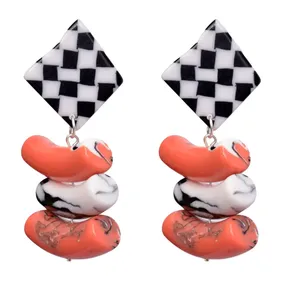 Pendientes de aro acrílicos geométricos a la moda para chicas jóvenes al por mayor - Product Image 2