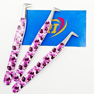 Pince à épiler professionnelle anti-magnétique en acier inoxydable à pointe fine, design camouflage violet, pour extensions de cils, marque privée - Product Image 2