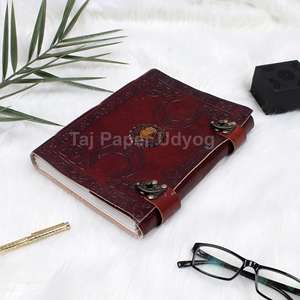 Journal de haute qualité en cuir marron fait à la main A4 avec serrure à double fermoir et couverture imprimée en pierre Article au meilleur prix - Product Image 2