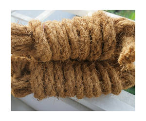 Corde en fibre de coco brute écologique en gros, fibre de coco naturelle, haute finesse, longueur personnalisable, utilisée pour la fabrication de tapis en fibre de coco, Vietnam - Product Image 4