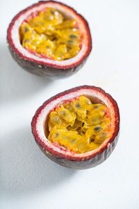 Pulpa de Maracuyá Congelada - Paquete de Maracuyá Tropical - Maracuyá Premium - Product Image 3