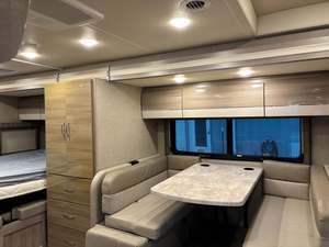 Seminuevo Clean 2020 Mercede-s-Ben-z delan-o - Product Image 4