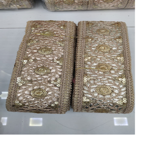 ที่กำหนดเองทำ1.5นิ้วความกว้างเครื่องปักด้วยเลื่อมเย็บปักถักร้อยและสีทองริบบิ้นและลูกไม้สำหรับชุดแต่งงาน - Product Image 1