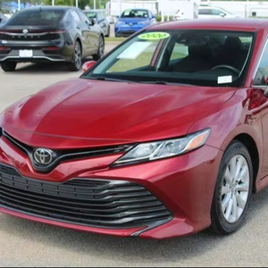 Camry LE 2020 Usado en Buen Estado, Volante a la Izquierda - Product Image 1