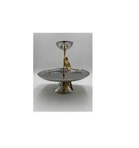 ชามโลหะสำหรับเสิร์ฟขนาดใหญ่สไตล์ร่วมสมัยเหมาะสำหรับการเสิร์ฟอาหารส่วนใหญ่ในช่วงงานเลี้ยงและงานเลี้ยงสังสรรค์ของครอบครัว - Product Image 1