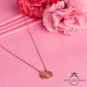 Collier géométrique en argent sterling 925 avec zircon, technologie de sertissage à griffes, pour cadeau, motif My World incrusté, en alliage de zinc - Product Image 6