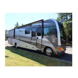 Fleetwood Pace Arrow RV Disponible para la venta Bien mantenido Cómodo Interior Low Miles Ideal para viajar - Product Image 1