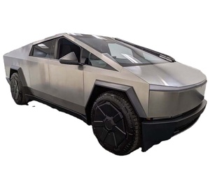 Limpio y Confiable, 2024, Cabina Doble, Tracción en las Cuatro Ruedas, Automático, Volante a la Izquierda, Asientos de Cuero, 600 hp, 0-60 en 4.1s, Autonomía de 340 millas - Product Image 1