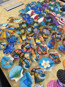 Obra de arte de concha pintada MÁS VENDIDA para decoración de paredes y exhibición, perfecta para un estilo interior creativo. - Product Image 3