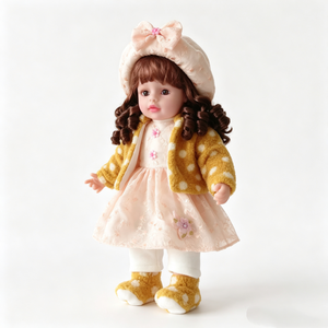 Poupée en peluche musicale personnalisée, poupée d'hiver jaune à pois, poupée en tissu avec veste en sherpa, poupée chantante, objet de collection pour enfants - Product Image 1