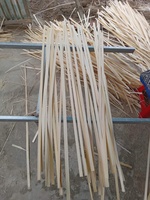 Bandes de bambou fendues à haute densité idéales pour les projets de bricolage et les panneaux muraux