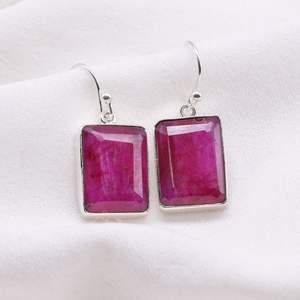 Pendientes de Plata de Ley 925 con Gema Rectangular Facetada, Joyería Hecha a Mano, Regalo Elegante para Mujer - Product Image 1