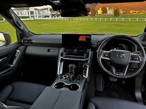 2025 TO-Yota L-and Cruiser 300 Series grsport - Product Image 4