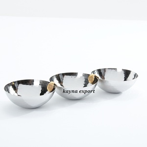 Handicraft Aluminum Metal Cluster Bowl Modern Luxury Design Eco-Friendly Party Use Snacks Serving Dry Fruit and Dates Shiny Bowl - Product Image 2