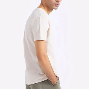 เสื้อยืดวินเทจถักสีทึบทำจากโพลีเอสเตอร์100% สำหรับผู้ชายการออกแบบที่กำหนดเองสวมใส่สบายพอดีตัวปกติฤดูร้อน - Product Image 6