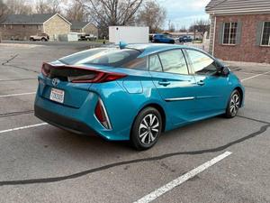 Toyota Prius Prime Plus 2018, Transmisión Automática, Interior Oscuro, Cámara Trasera, Sedán en Venta - Product Image 2