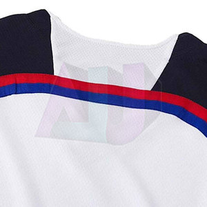 Uniforme de Baloncesto de Primera Calidad en Tallas Grandes con Tela Ligera que Absorbe la Humedad para Máxima Comodidad y Flexibilidad - Product Image 4