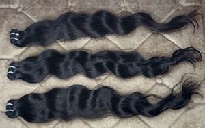 Extension de Cheveux Naturels Indiens Remy Ethiques Vague Naturelle de 24 Pouces avec Style Vague Naturelle - Product Image 3