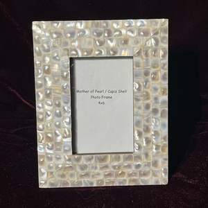 <b>Mother</b> <b>of</b> <b>Pearl</b> Customizable <b>Photo</b> <b>Frame</b> with Customized Logo Handcrafted Decorative <b>Frame</b> for Modern Luxury Interiors - Product Image 6