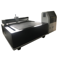 Mini macchina per il taglio del vetro con pad CNC con posizionamento CCD prezzo di fabbrica macchina per il taglio del vetro ad alta precisione