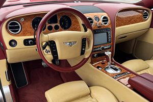 Bentley Continental GT 2006 Usado, 552 CV, Twin-Turbo W12, Tracción Total, Especificaciones de Conducción Mulliner, Rojo St. James - Product Image 4