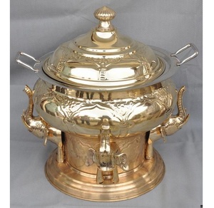 Plato de frotamiento de metal de latón Calentador de alimentos de estilo de lujo para hoteles y bodas Buffet Comida que sirve plato de frotamiento dorado - Product Image 3