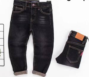 Jean en denim vieilli pour enfant épais et uni noir imprimé avec lavé et trou à bas prix - Product Image 6