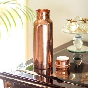 Botella de cobre puro duradera y ligera con diseño ecológico para agua potable limpia y saludable con beneficios naturales - Product Image 3